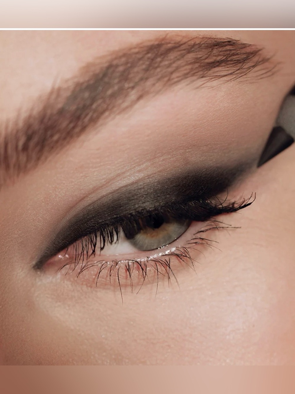 NIB Victoria Beckam Black Satin Kajal Eyeliner - Picture 3 of 11